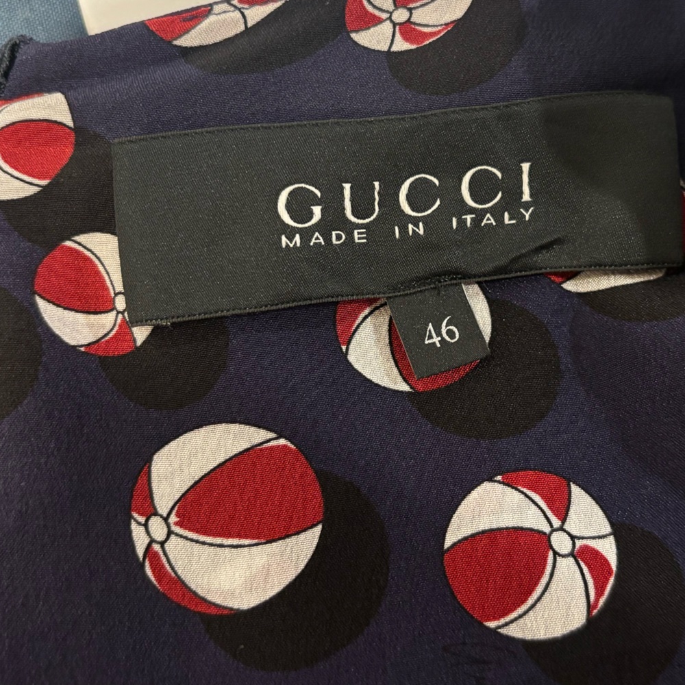 Gucci Navy and Red Floral Midi Dress in excellent pre-owned condition. Size L - Picture 8 of 8